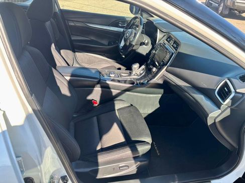 Used 2017 Nissan Maxima 3.5 S image 13