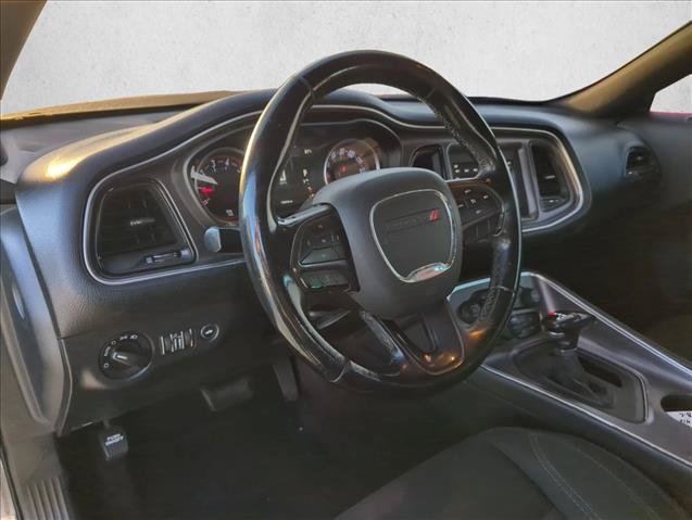 Used 2018 Dodge Challenger SXT RWD image 12