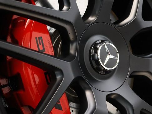 Used 2024 Mercedes-Benz G 63 AMG 4MATIC image 17