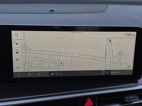 Used 2025 Kia Sorento EX w/ Panoramic Sunroof Package FWD image 27