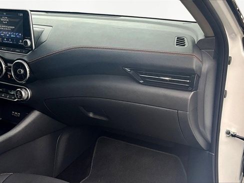 Used 2023 Nissan Sentra SR w/ Midnight Edition Package image 17