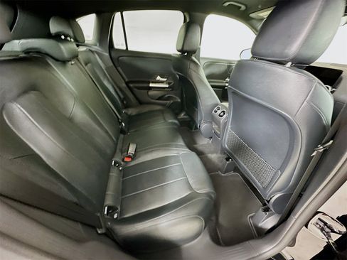 New 2026 Mercedes-Benz GLA 250 image 27