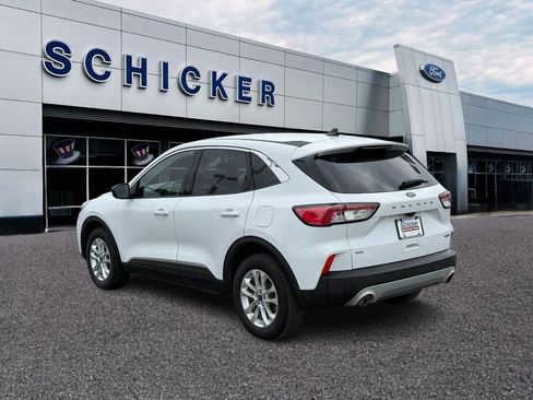 Used 2022 Ford Escape SE AWD/4WD image 3