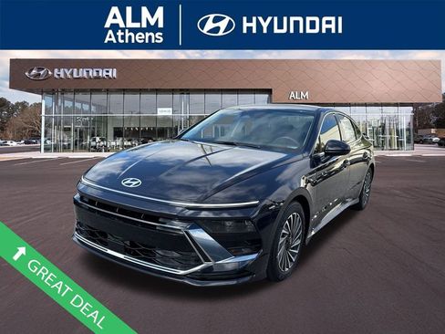 New 2025 Hyundai Sonata SEL image 1
