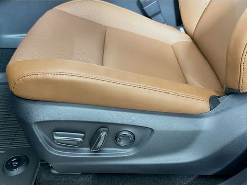 New 2026 Toyota Crown Signia AWD/4WD image 15