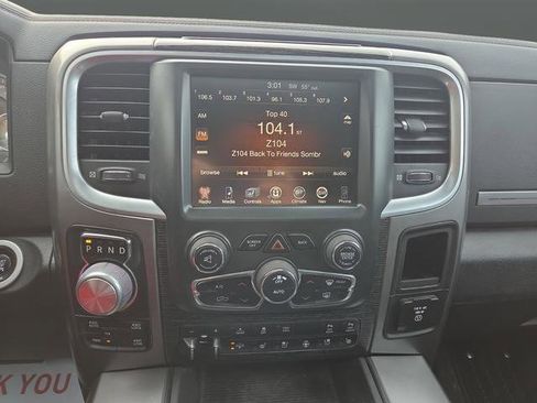 Used 2016 RAM 1500 Limited image 9