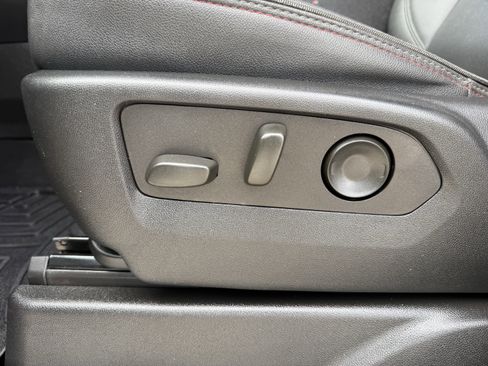 Used 2023 Chevrolet Tahoe RST w/ Luxury Package image 28