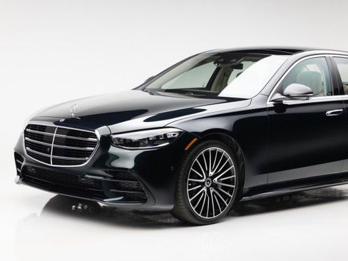 Used 2022 Mercedes-Benz S 580 4MATIC Sedan image 36