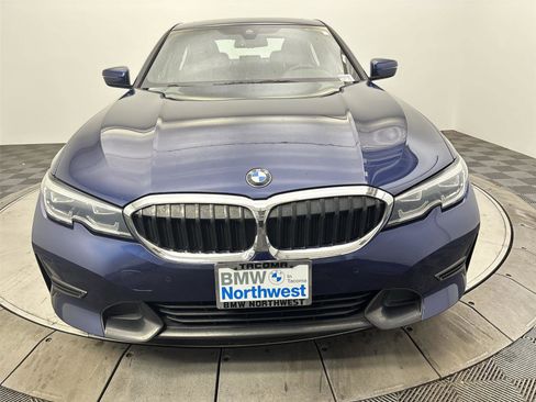 Used 2020 BMW 330i xDrive Sedan w/ Convenience Package image 14
