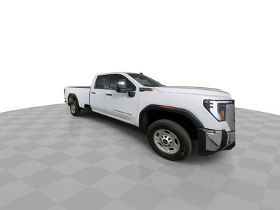 Used 2024 GMC Sierra 2500 Pro w/ Convenience Package