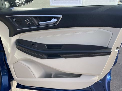 Used 2023 Ford Edge Titanium w/ Class II Trailer Tow Package image 27