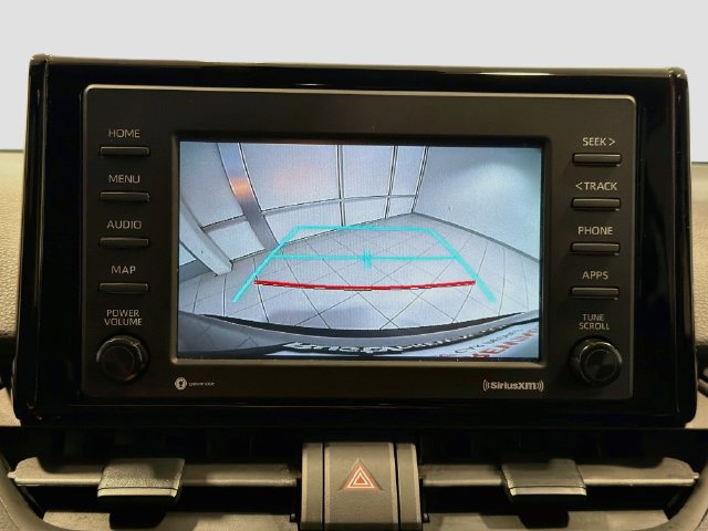 Certified 2021 Toyota RAV4 LE AWD/4WD image 11