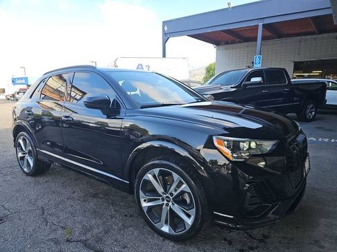 Used 2021 Audi Q3 2.0T Premium AWD/4WD image 2