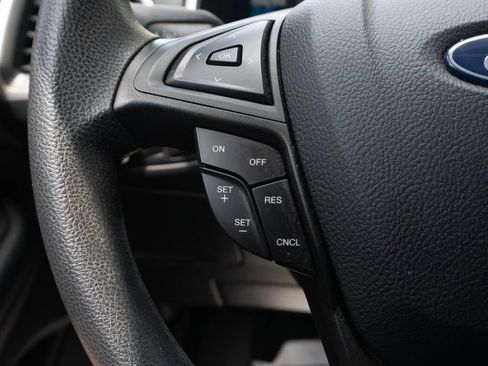 Used 2021 Ford Edge SE AWD/4WD image 18
