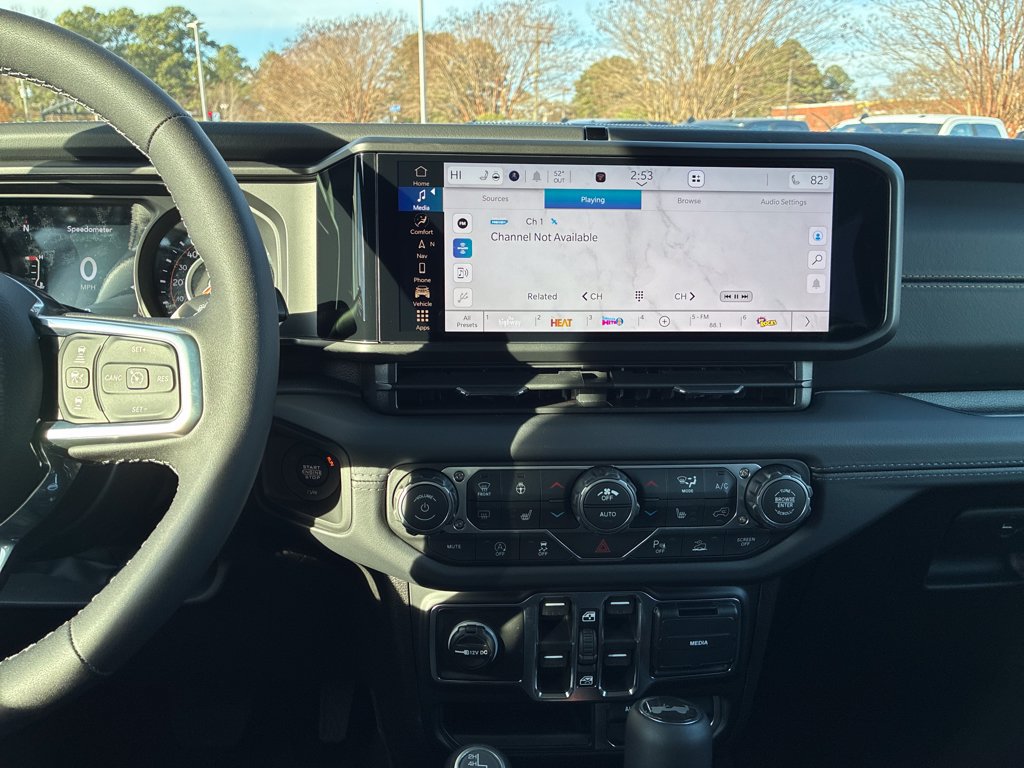 New 2026 Jeep Wrangler Unlimited Sahara AWD/4WD image 18