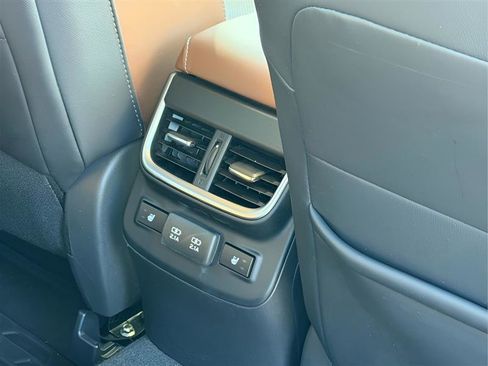 Used 2021 Subaru Outback Touring XT image 23