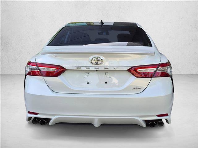 Used 2020 Toyota Camry XSE FWD image 5