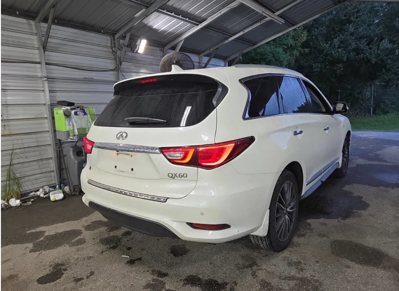 Used 2017 INFINITI QX60 FWD w/ Premium Plus Package image 3