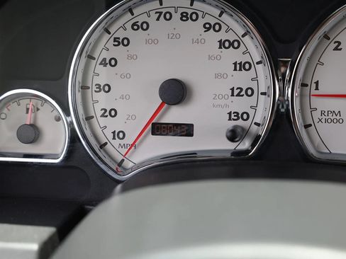 Used 2004 Saturn Vue 2WD V6 image 38