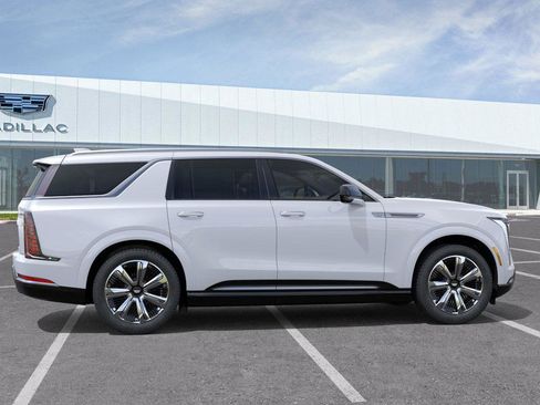 New 2026 Cadillac Escalade IQL Luxury image 6