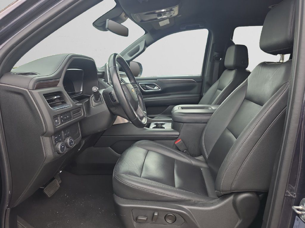 Used 2024 Chevrolet Tahoe LT AWD/4WD image 10