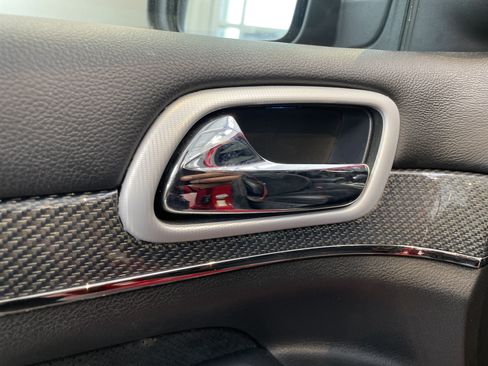 Used 2018 Jeep Grand Cherokee Trackhawk AWD/4WD image 17