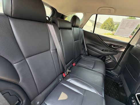 Used 2020 Subaru Outback Limited AWD/4WD image 18