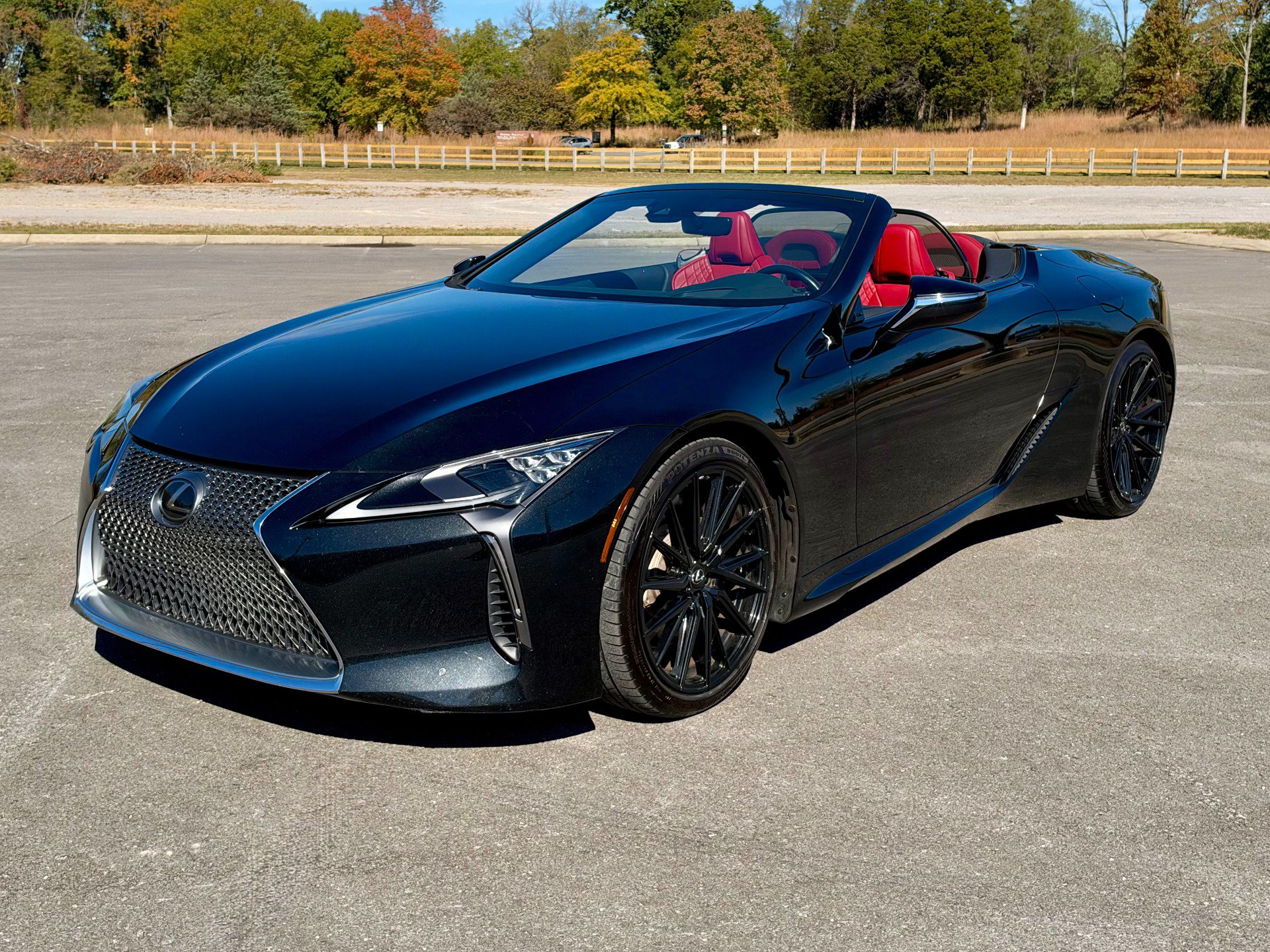 Used 2021 Lexus LC 500 Convertible w/ Touring Package RWD image 2