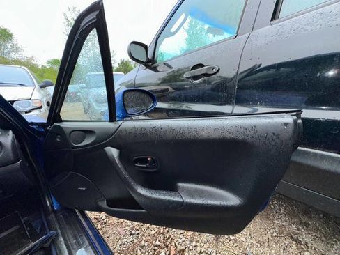 Used 1999 MAZDA MX-5 Miata RWD image 26