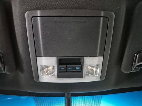 Used 2015 Ford Explorer Limited w/ Equipment Group 301A image 21