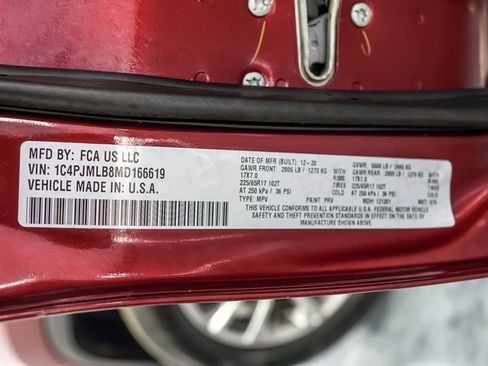 Used 2021 Jeep Cherokee Latitude Plus image 32