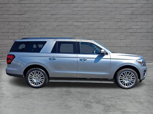 Used 2024 Ford Expedition Max Limited AWD/4WD image 13