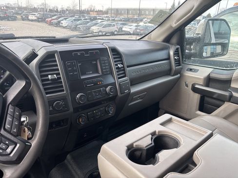 Used 2019 Ford F350 XL w/ STX Appearance Package image 9