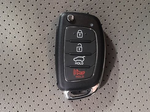 Used 2015 Hyundai Santa Fe Sport w/ Option Group 02 FWD image 32