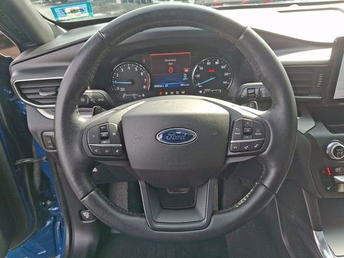 Used 2020 Ford Explorer XLT w/ Equipment Group 202A image 20