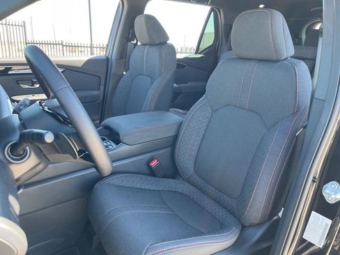 Certified 2025 Honda Pilot Sport image 24