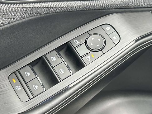 Certified 2023 Nissan Rogue SV AWD/4WD image 18