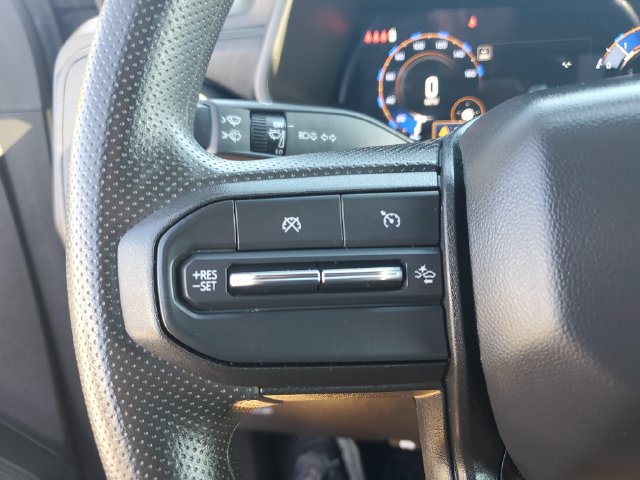 Used 2024 Chevrolet Colorado W/T w/ WT Convenience Package II RWD image 21