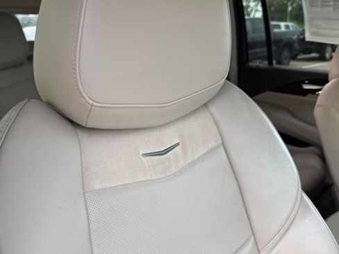 Used 2016 Cadillac Escalade ESV Premium AWD/4WD image 26