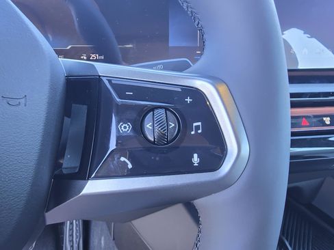 New 2026 BMW i5 eDrive40 w/ Executive Package image 22