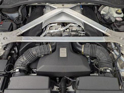 Used 2020 Aston Martin V8 Vantage Coupe image 39