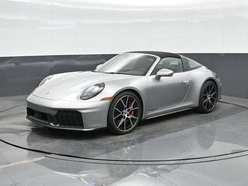 Used 2026 Porsche 911 Targa 4 GTS AWD/4WD image 42