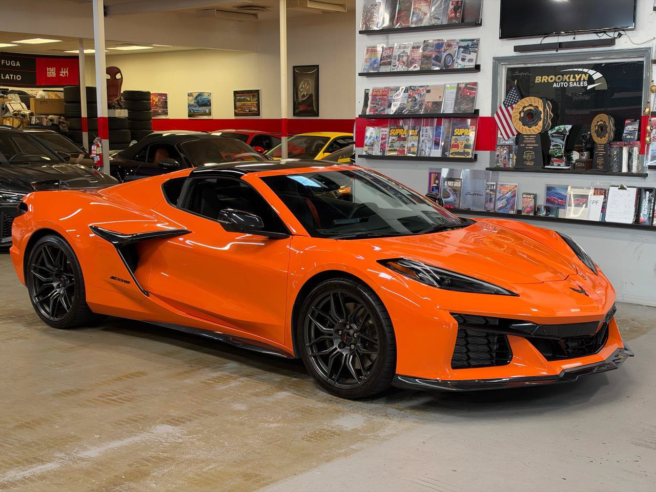 Used 2023 Chevrolet Corvette Z06 RWD image 5