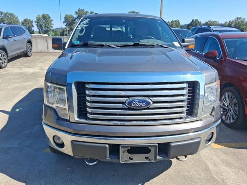 Used 2012 Ford F150 XLT w/ XLT Chrome Pkg AWD/4WD image 3