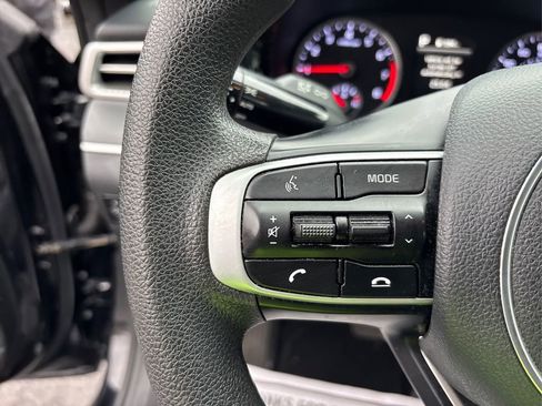 Used 2022 Kia K5 LXS image 26