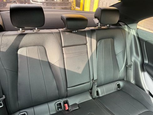 Used 2021 Mercedes-Benz CLA 250 4MATIC image 25