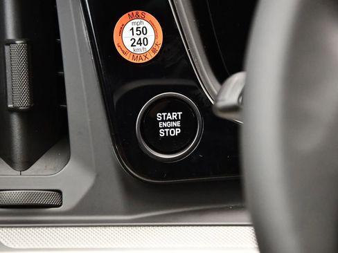 Used 2025 Porsche Cayenne S image 21