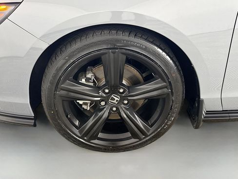 Used 2023 Honda Accord Sport image 38