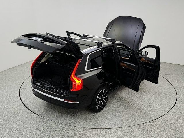 Used 2023 Volvo XC90 B6 Plus w/ Protection Package AWD/4WD image 42