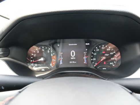 Used 2022 Jeep Compass Limited AWD/4WD image 6